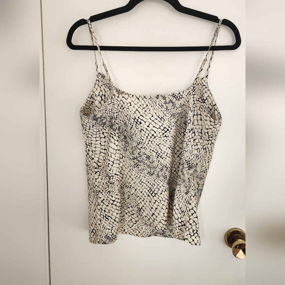 Banana Republic Black and White Cowl Neck Camisole Top - Picture 2 of 4
